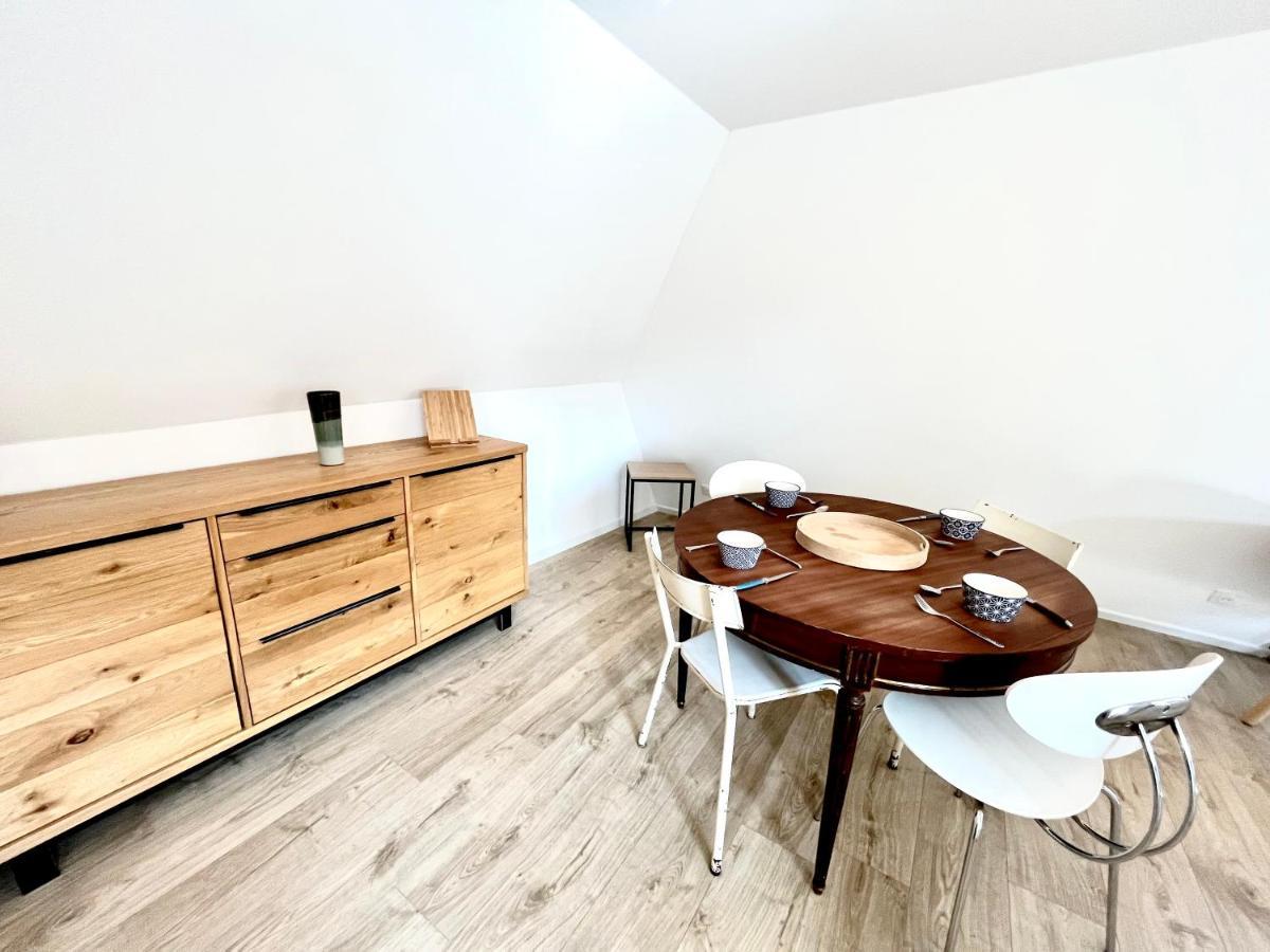 Sous Les Toits Avec Garage Et Terrasse A Ribeauville Dış mekan fotoğraf