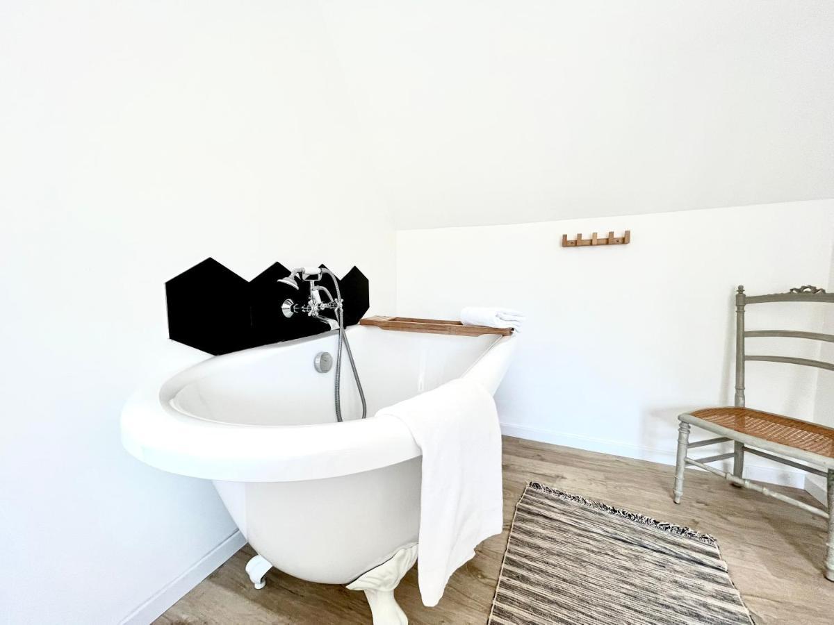Sous Les Toits Avec Garage Et Terrasse A Ribeauville Dış mekan fotoğraf