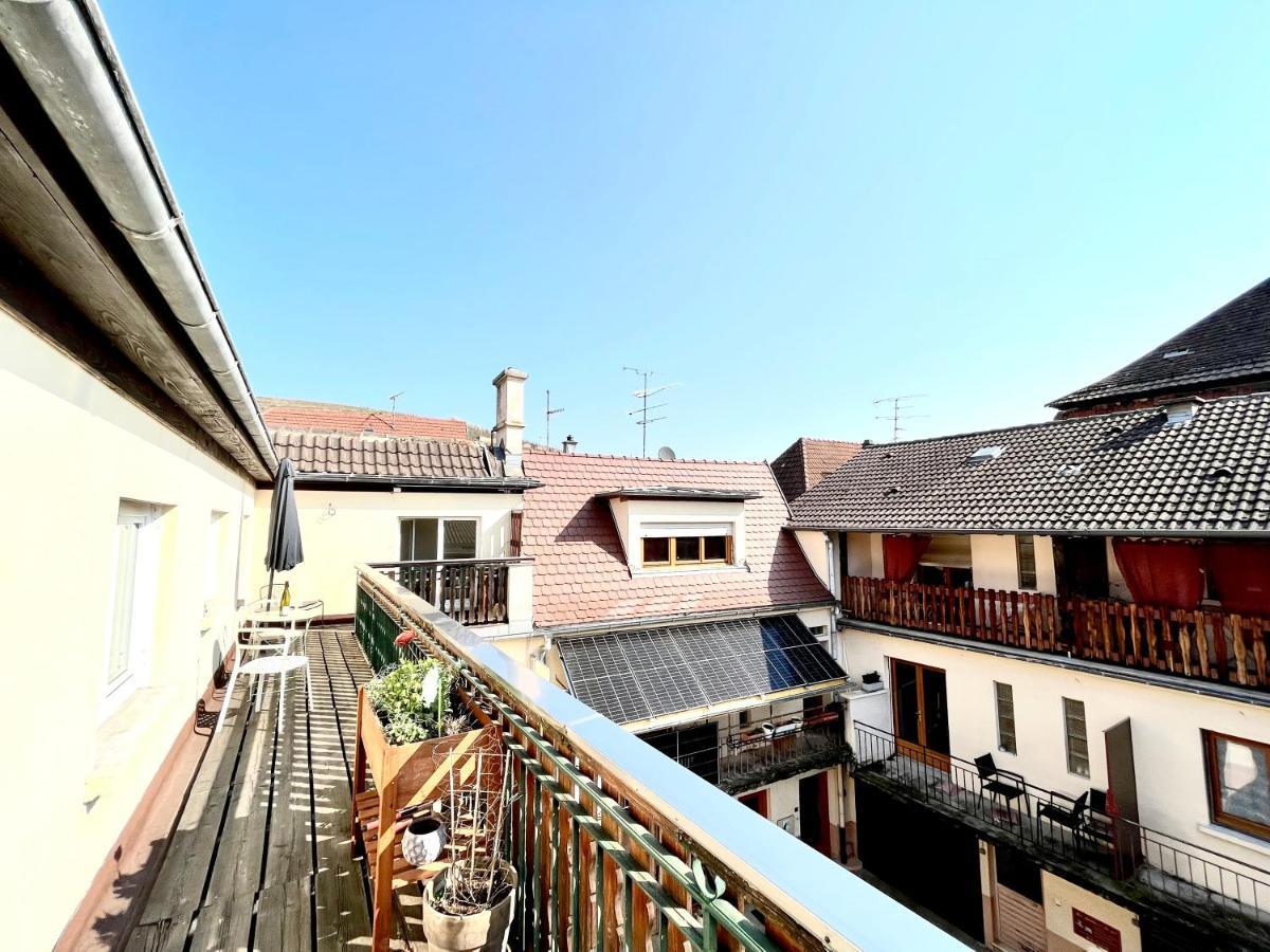Sous Les Toits Avec Garage Et Terrasse A Ribeauville Dış mekan fotoğraf